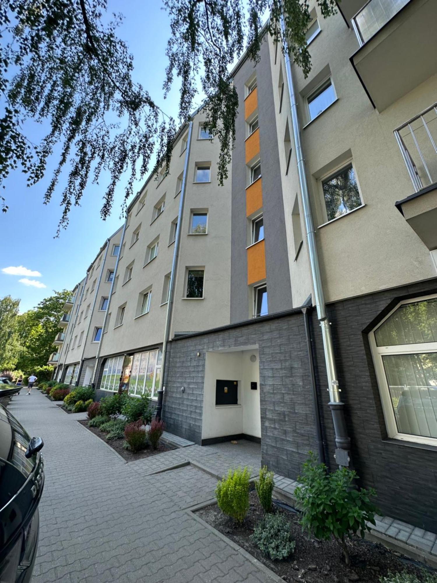 Sunny & Private Parking * Warschau